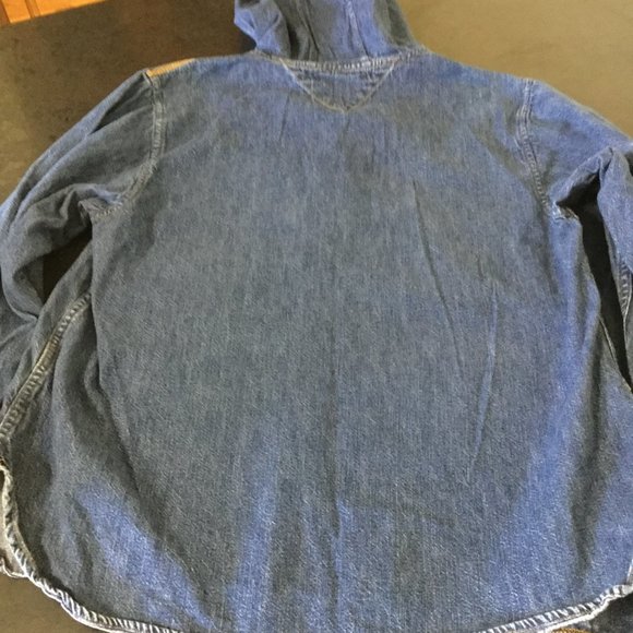 Youths pull over jacket/shirt - Picture 5 of 5